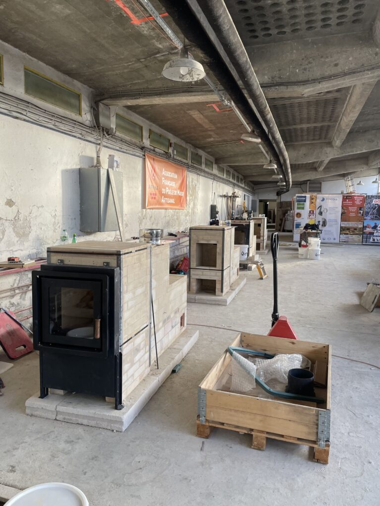 Démarrage de la première formation de poêlier – Retour en images